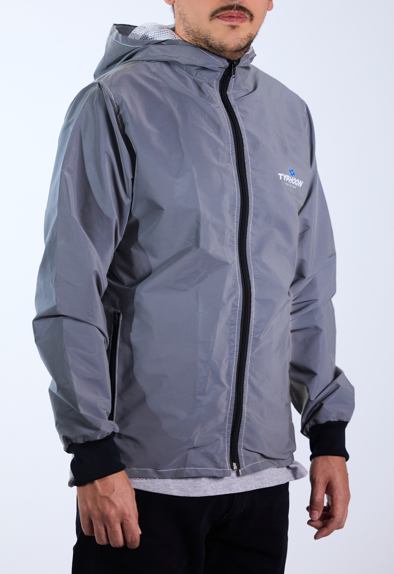 Chaqueta reflectiva con chompa para motociclista